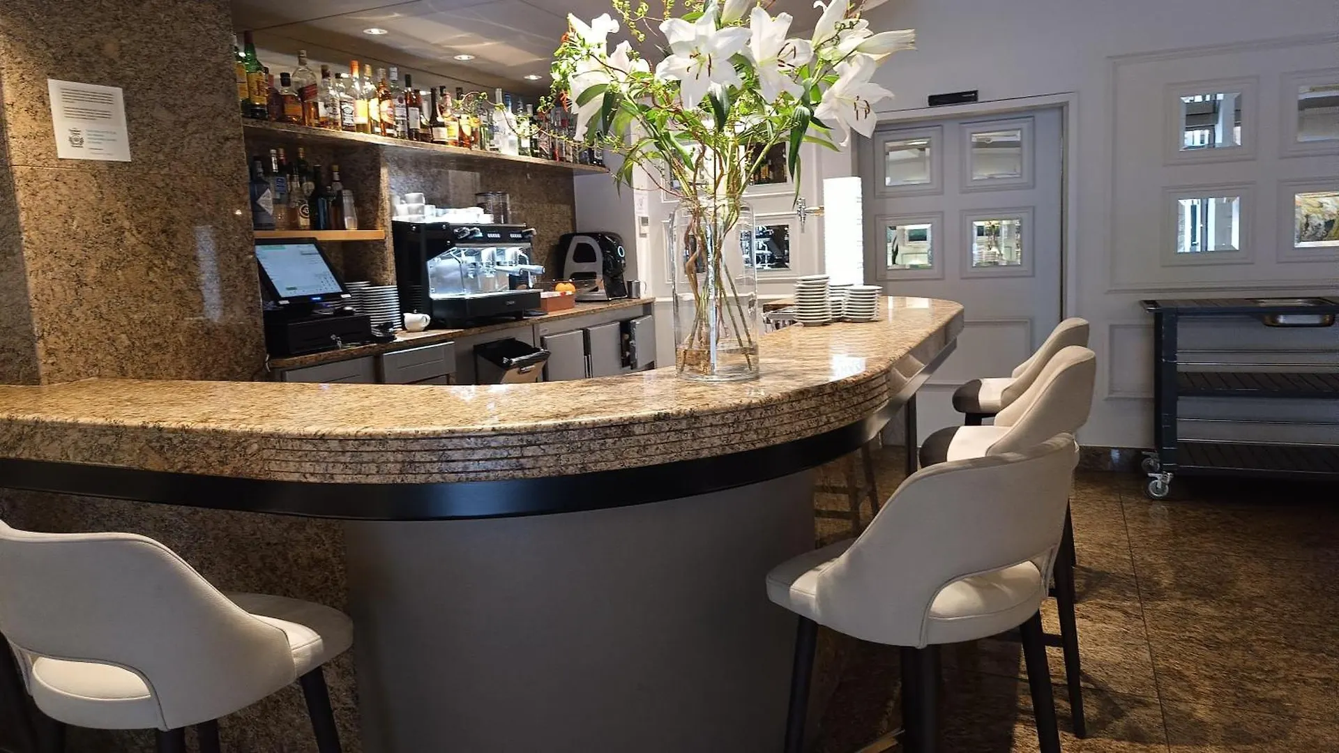 ****  Hotel Pirineos Figueres By Pierre & Vacances Spanje