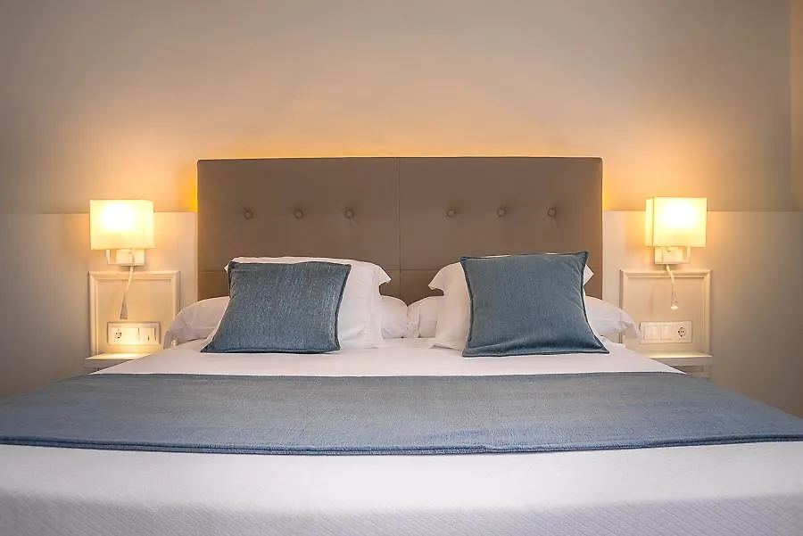 Hotel Pirineos Figueres By Pierre & Vacances