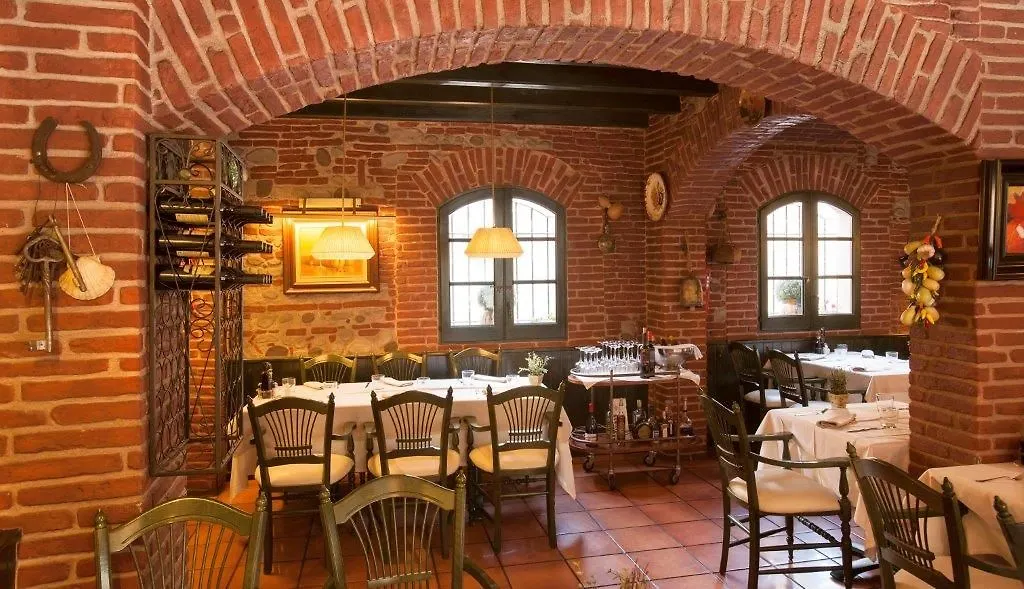 Hotel Pirineos Figueres By Pierre & Vacances