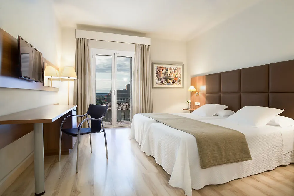 Hotel Pirineos Figueres By Pierre & Vacances